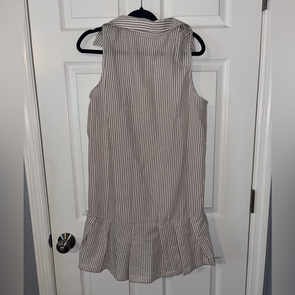 Romper - Picture 2 of 4
